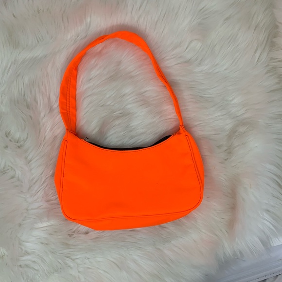 Néon Orange Nylon Shoulder Bag - Picture 10 of 10